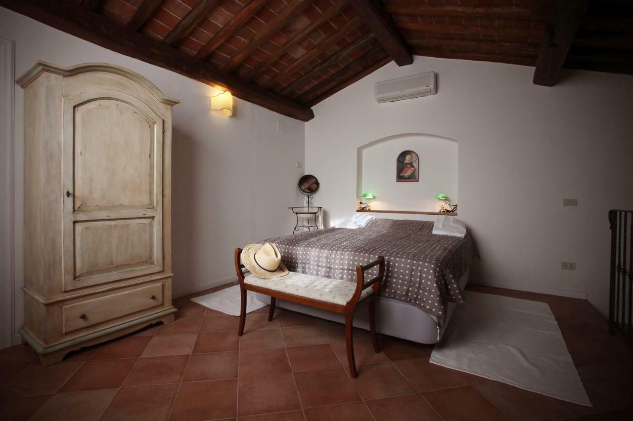 Agriturismo Le Pianore Montespertoli Exteriör bild